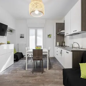 https://filzi11-milan-apartment.italymilanhotels.net